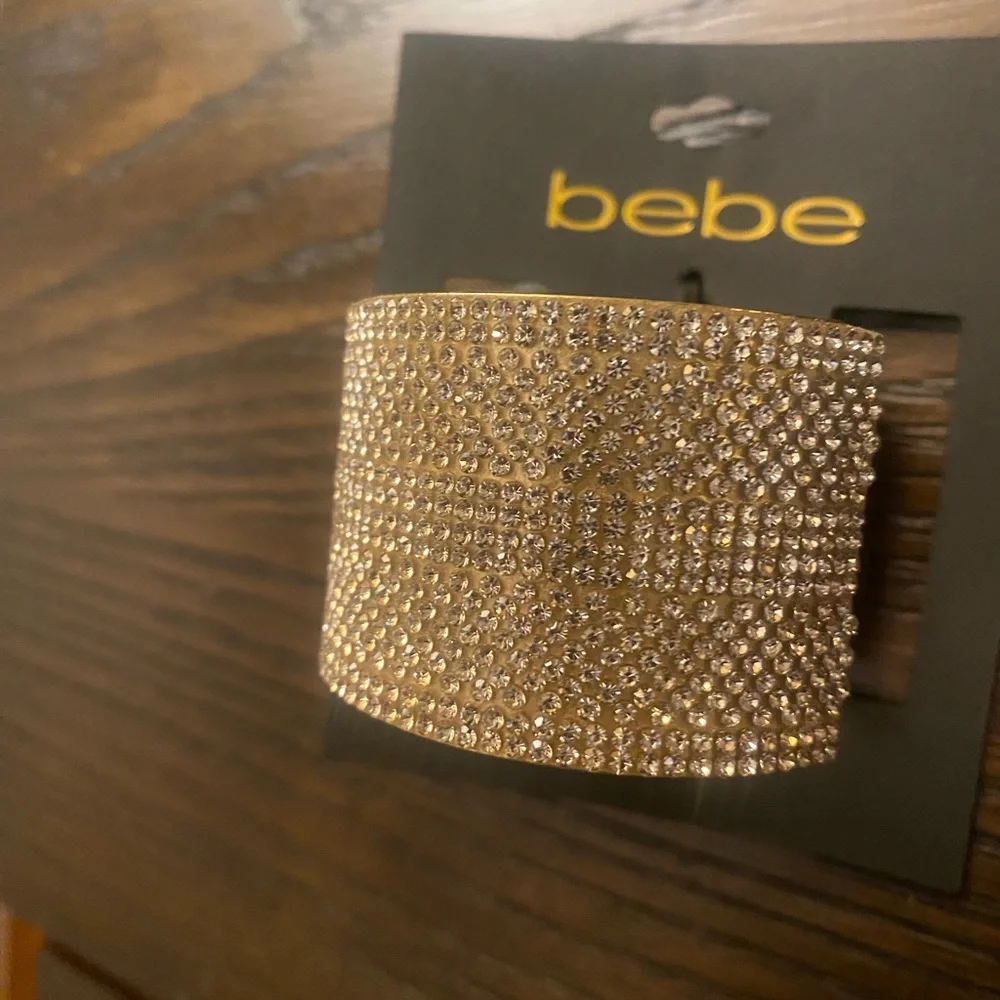 NEW Bebe sparkly gold bracelet.